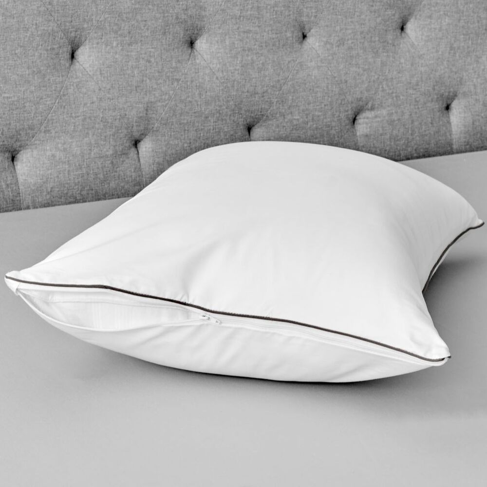 Allerease Spa Comfort Zippered Pillow Allergy Protection Standard/Queen 20 x 28" - Picture 3 of 9